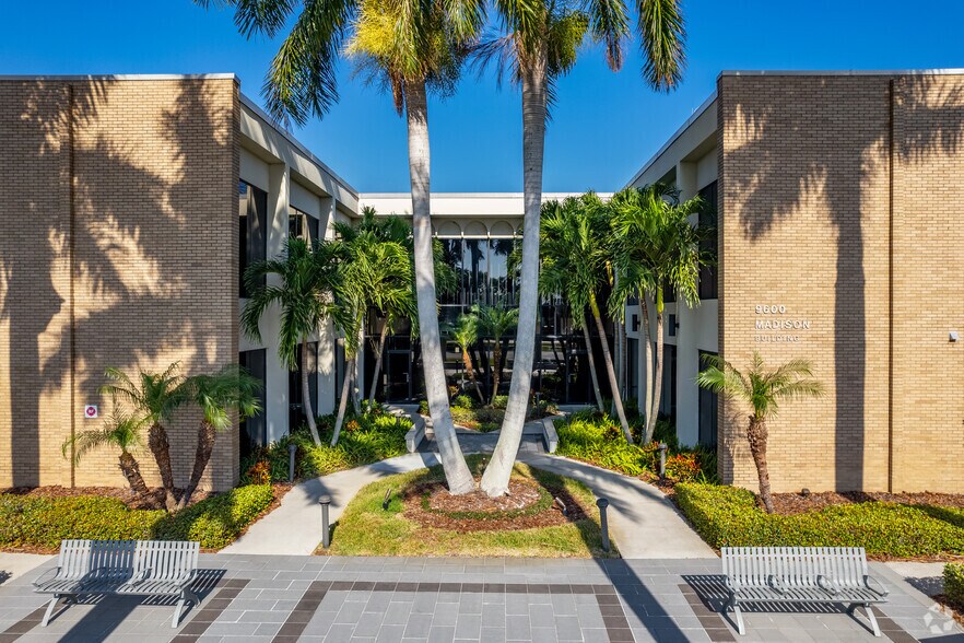 More Photos Of 9500 Koger Blvd N, Saint Petersburg Unknown For Lease