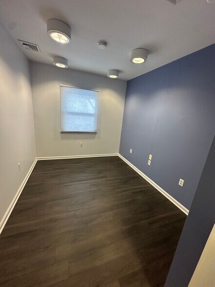 More Photos Of 71 Cedar Ave, Hershey Office For Lease