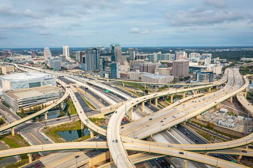 More Photos Of 100 S Eola Dr, Orlando Apartments For Lease