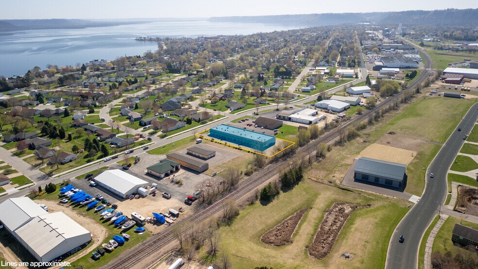 More Photos Of 1215 N 7th St, Lake City Light Distribution For Sale