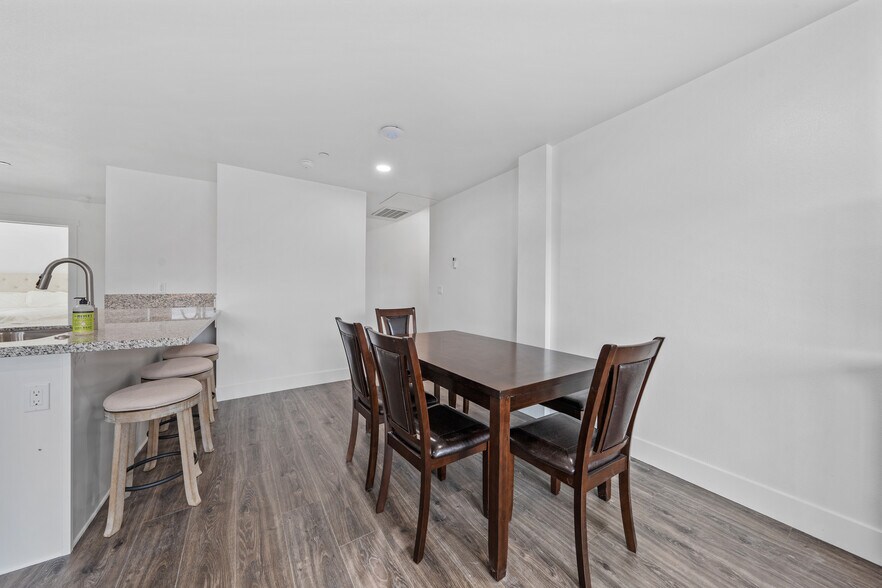 More Photos Of 1929 US-395, Gardnerville Apartments For Sale