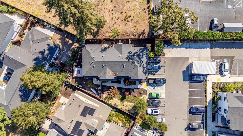 More Photos Of 4040 Alexander David Ct, Larkfield Apartments For Sale