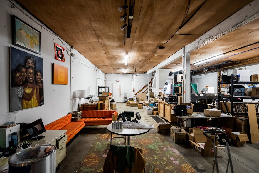 More Photos Of 2905 Beaufait St, Detroit Warehouse For Sale