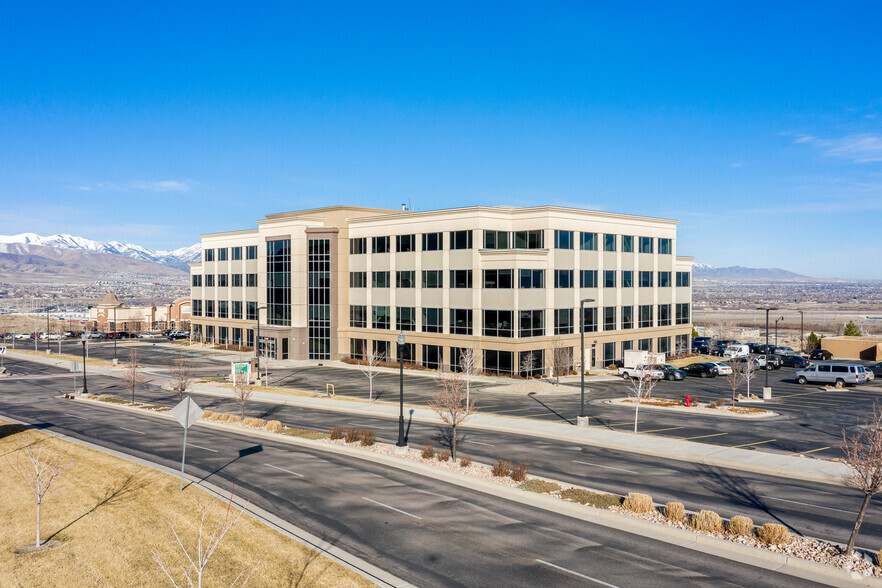 Primary Photo Of 25 E Scenic Pointe Dr, Draper Office For Lease