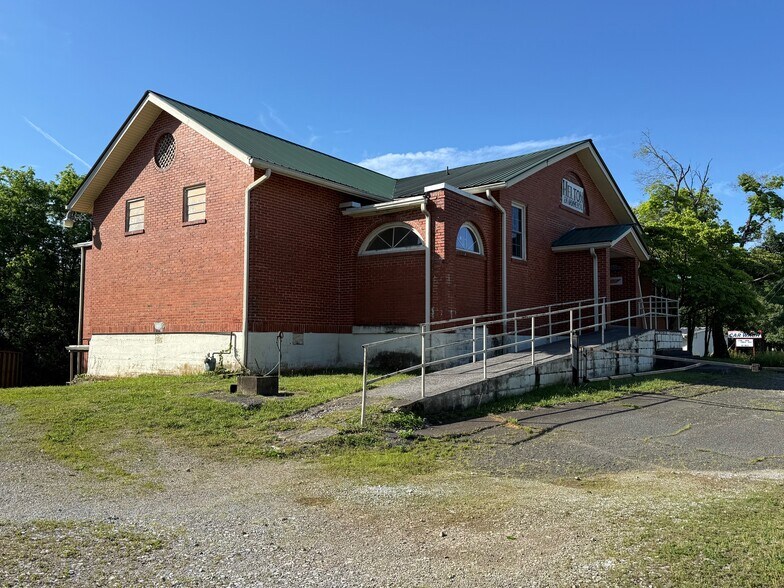 More Photos Of 1763 Topside Rd, Louisville Office For Sale