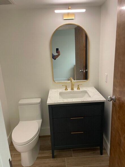 More Photos Of 1810 S Macdill Ave, Tampa Medical For Lease