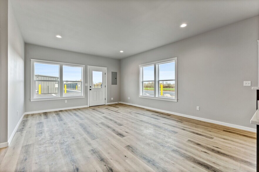 More Photos Of 12755 Clow Corner Rd, Dallas Self Storage For Sale