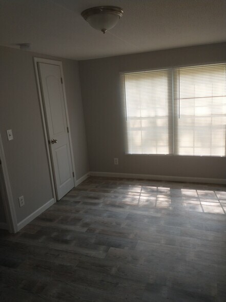 More Photos Of 3041 Meyer Rd, Festus Manufactured Housing Mobile Home Park For Sale