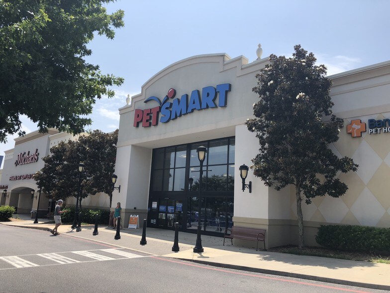 More Photos Of 10200 Eastern Shore Blvd, Spanish Fort Unknown For Lease