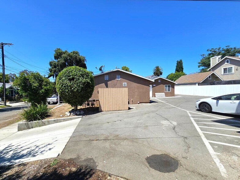 More Photos Of 481 Lincoln Ave, Pasadena Apartments For Sale