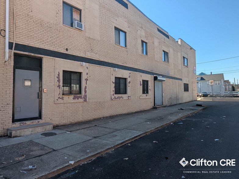 More Photos Of 126-132 Third Ave, Paterson Manufacturing For Lease