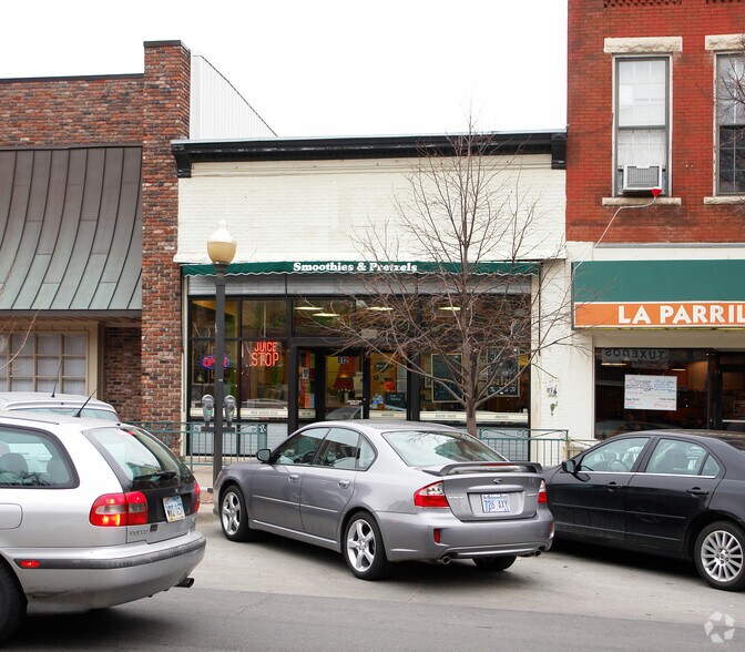 More Photos Of 812 Massachusetts St, Lawrence Storefront For Lease