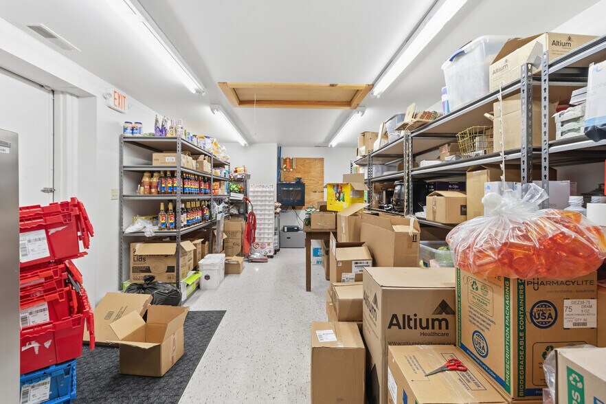 More Photos Of 105 Duncan Rd, Marlinton Office For Sale