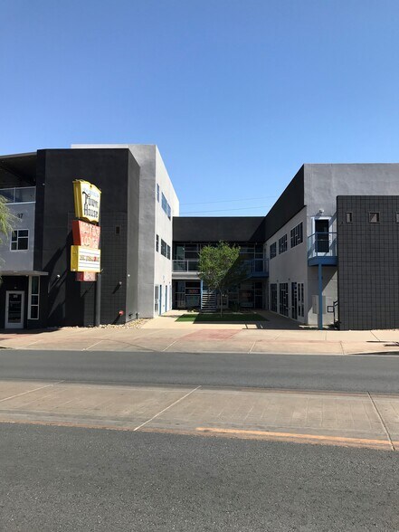 More Photos Of 37 S Water St, Henderson Office Residential For Lease
