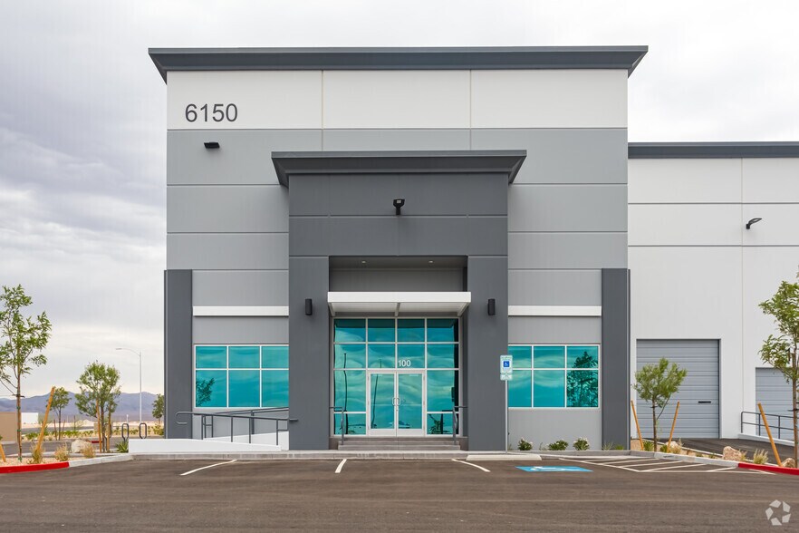 More Photos Of 6150 E Tropical Pky, Las Vegas Distribution For Lease