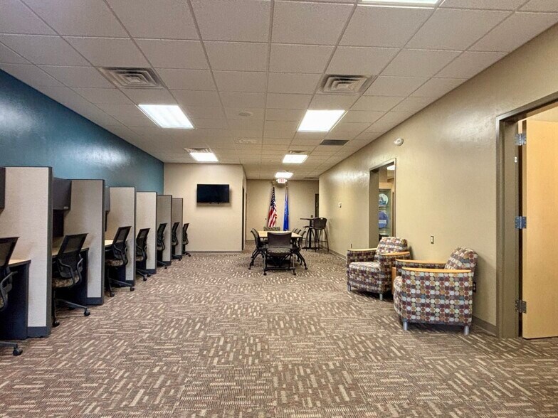 More Photos Of 402 N Genesee St, Wittenberg Fast Food For Sale