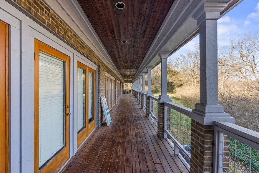 More Photos Of 304-306 Boston Sq, Georgetown Healthcare For Sale