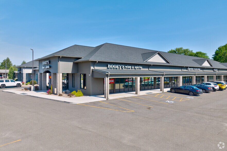 More Photos Of 3035 Buffalo Rd, Rochester Freestanding For Lease