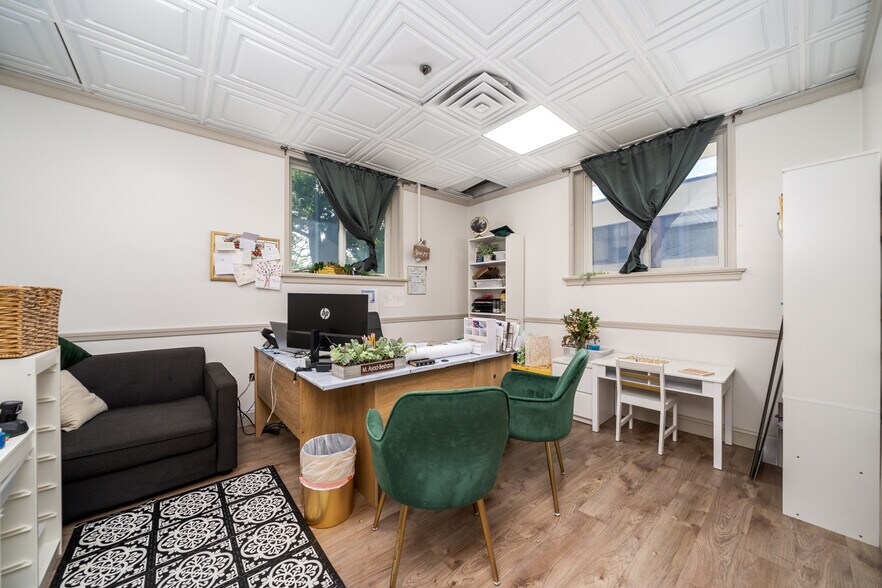 More Photos Of 36A E Midland Ave, Paramus Medical For Lease