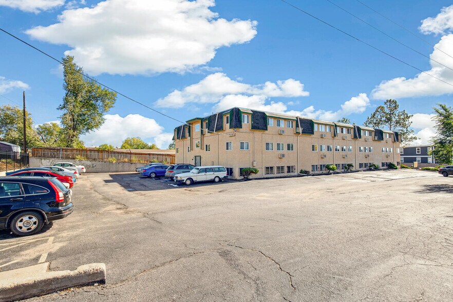 More Photos Of 3617 Marion Dr, Colorado Springs Apartments For Sale