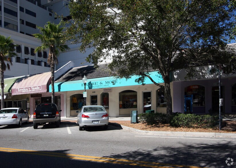More Photos Of 1439-1443 Main St, Sarasota Storefront For Lease