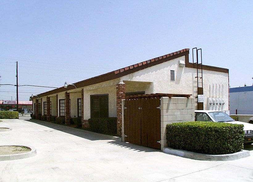 More Photos Of 10616-10622 Katella Ave, Anaheim Loft Creative Space For Sale