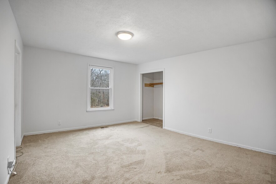 More Photos Of 151 Covington Ln, Dickson Apartments For Sale