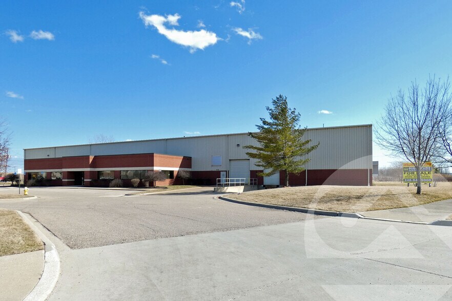 More Photos Of 56306-56358 Precision Dr, Chesterfield Manufacturing For Lease