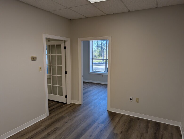 More Photos Of 1709 River St, Valdosta Office For Lease