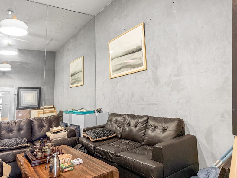 More Photos Of 8630-8634 Wilshire Blvd, Beverly Hills Storefront Retail Office For Lease