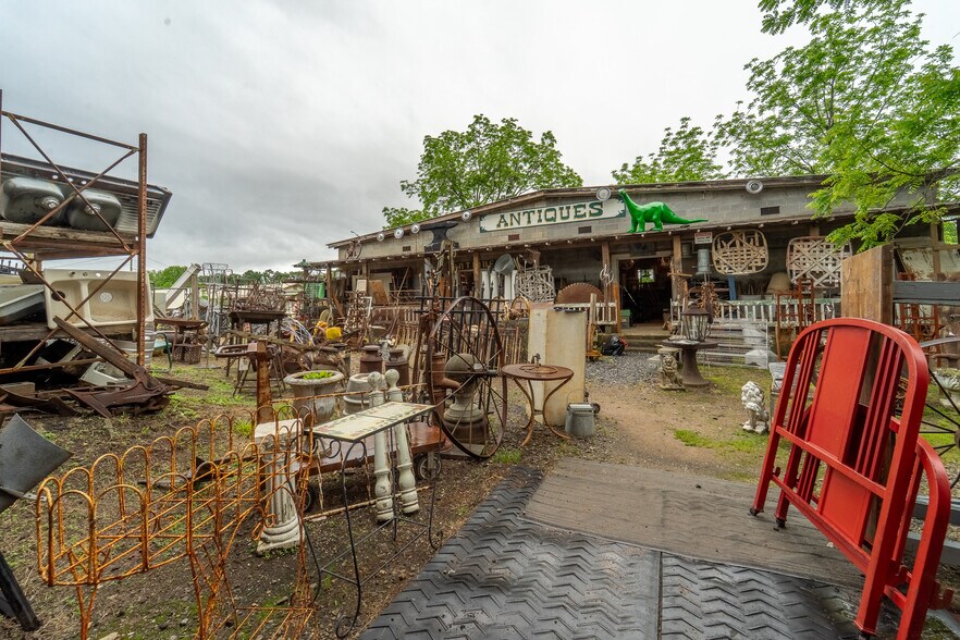 More Photos Of 153 E Palmer St, Franklin Storefront Retail Office For Sale