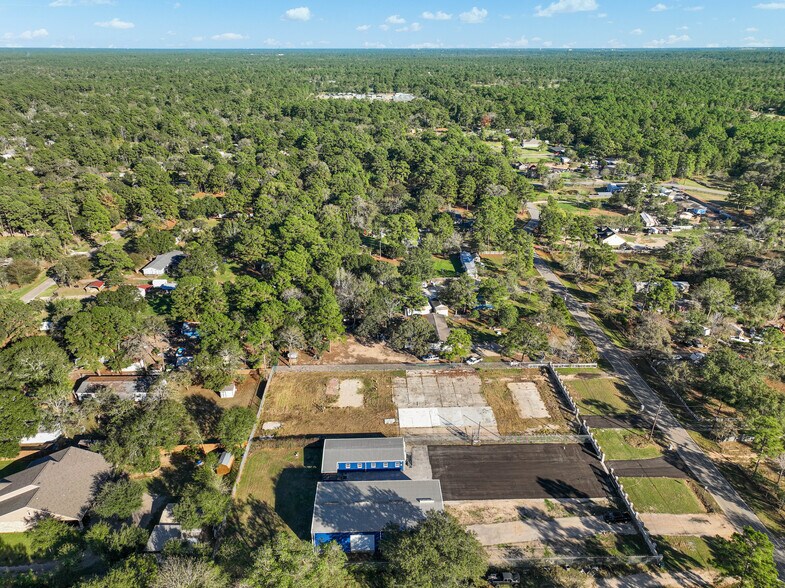 More Photos Of 19510-19514 Turtle Creek Ln, Magnolia Warehouse For Sale