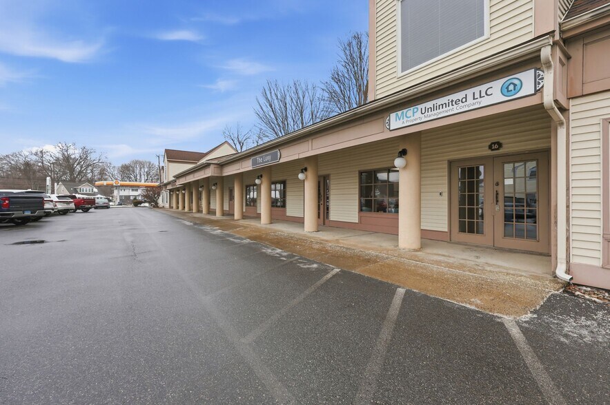 More Photos Of 200 Center St, Ludlow Medical For Sale