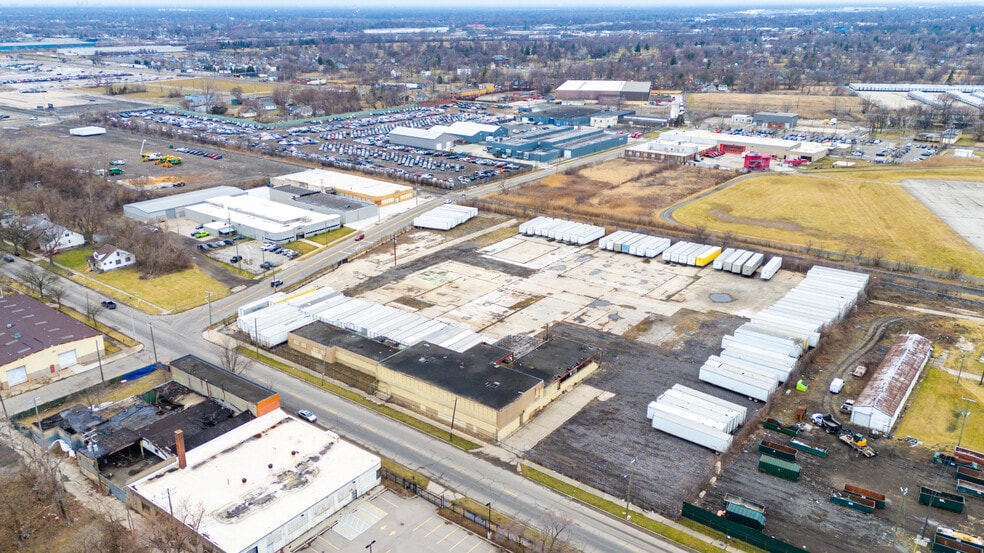 More Photos Of 8611 Grinnell St, Detroit Land For Lease