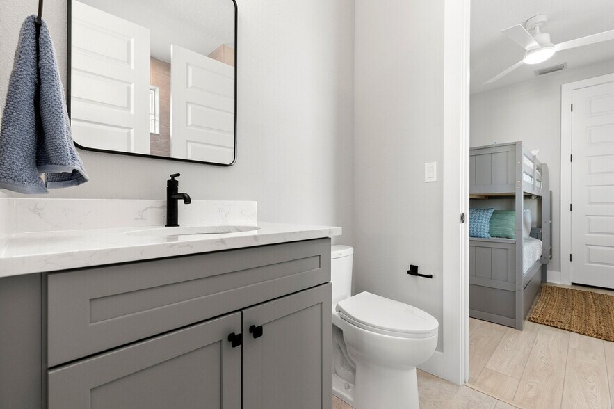 More Photos Of 4318 Marina View Way, Cortez Specialty For Sale