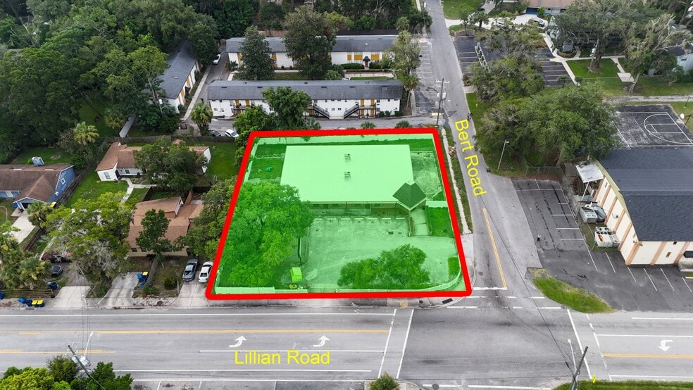 More Photos Of 6902 Lillian Rd, Jacksonville Office For Sale