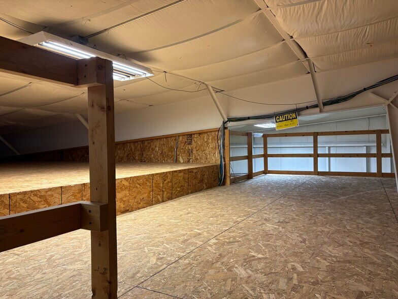 More Photos Of 2905 N Lincoln Rd, Escanaba General Retail For Sale