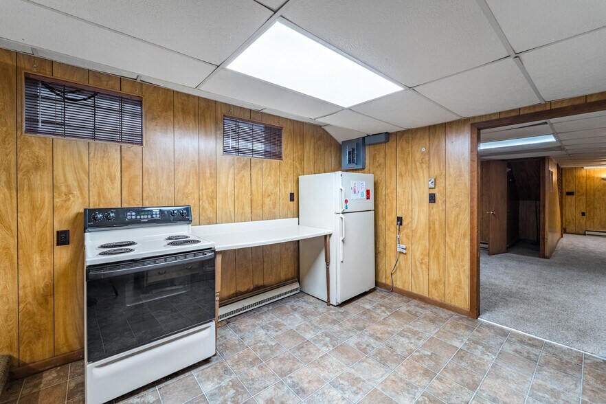 More Photos Of 550 S 1st Ave, Wausau Multifamily For Sale