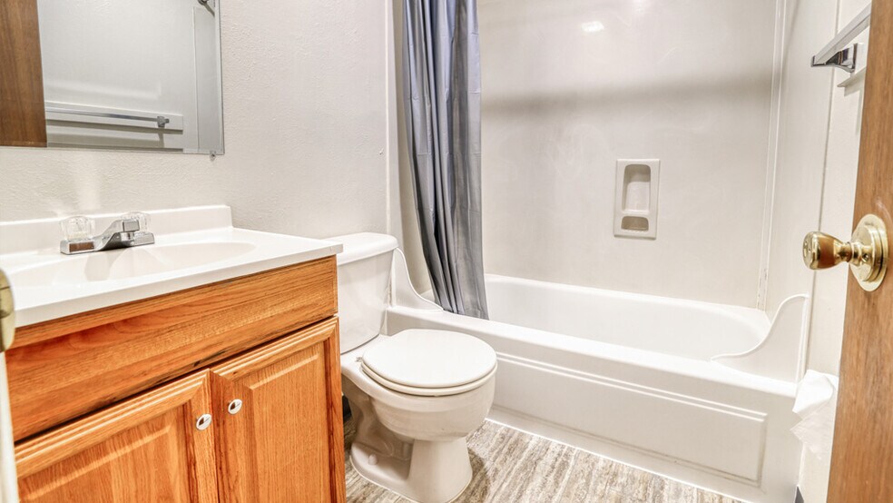 More Photos Of 225 Terry St, Longmont Apartments For Sale