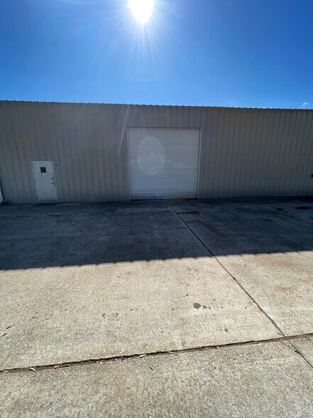 Primary Photo Of 1950 Murrell Rd, Rockledge Warehouse For Lease