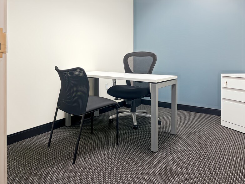 More Photos Of 5605 N MacArthur Blvd, Irving Coworking Space