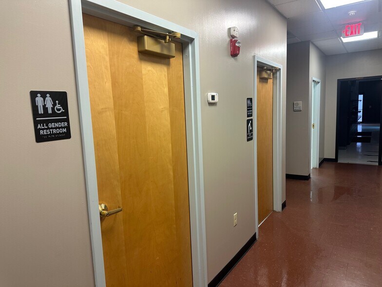 More Photos Of 2765 Kenmore Ave, Tonawanda Industrial For Lease