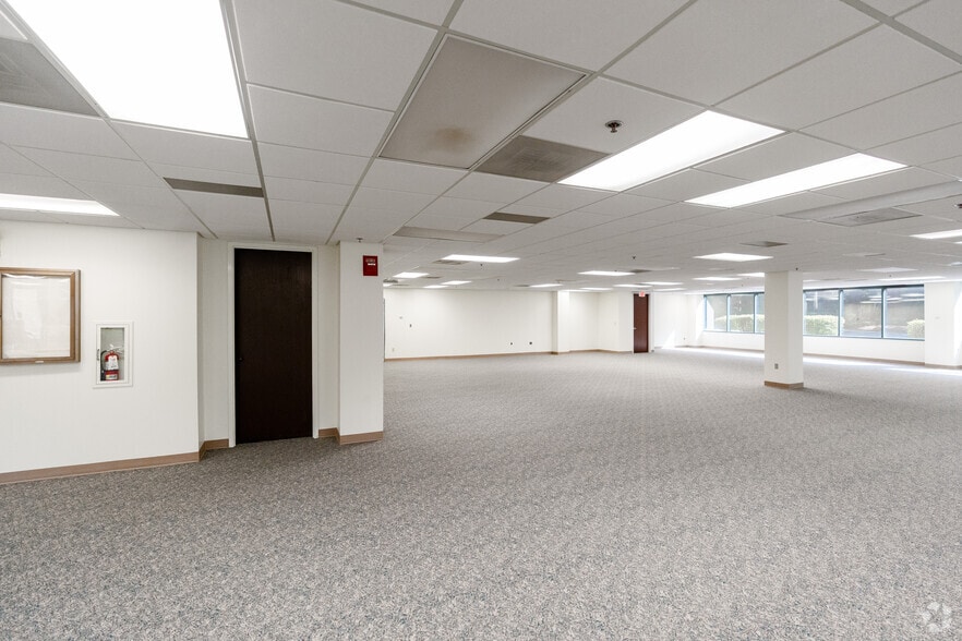 More Photos Of 2828 Croasdaile Dr, Durham Office For Sale