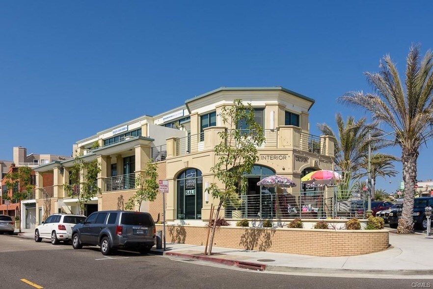 More Photos Of 205 Pier Ave, Hermosa Beach Office For Lease