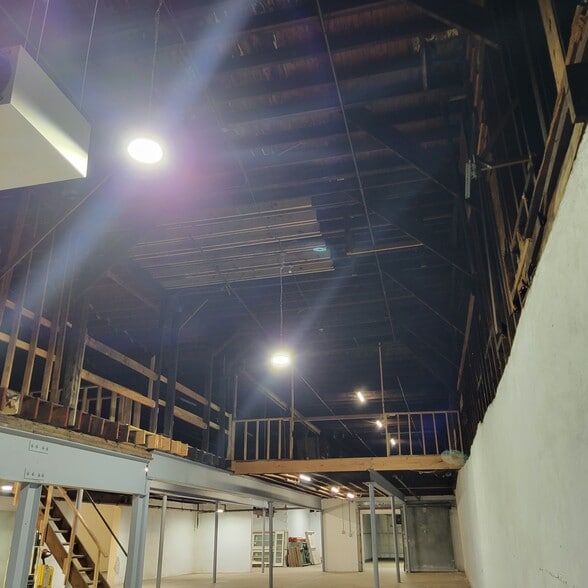 More Photos Of 367 Somerset St, Plainfield Warehouse For Sale