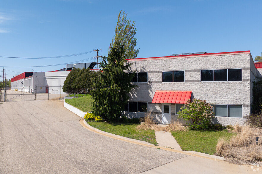 Primary Photo Of 302 Ashfield St, Belding Warehouse For Lease