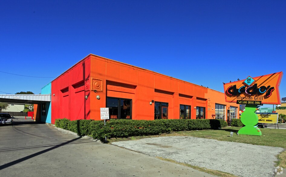 More Photos Of 6006 Westheimer Rd, Houston Restaurant For Sale