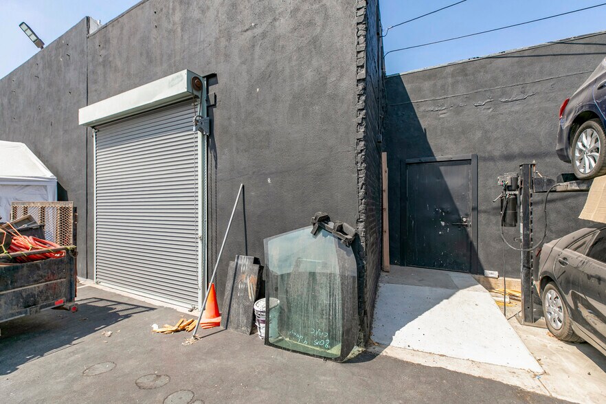 More Photos Of 4605–4619 W Pico Boulevard, Los Angeles Auto Repair For Sale