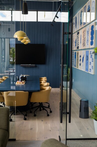 More Photos Of 501 SW Hill St, Bend Coworking Space