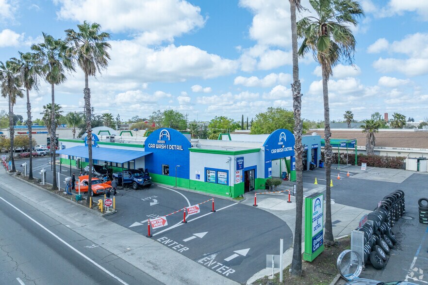 More Photos Of 1721 Watt Ave, Sacramento Carwash For Sale